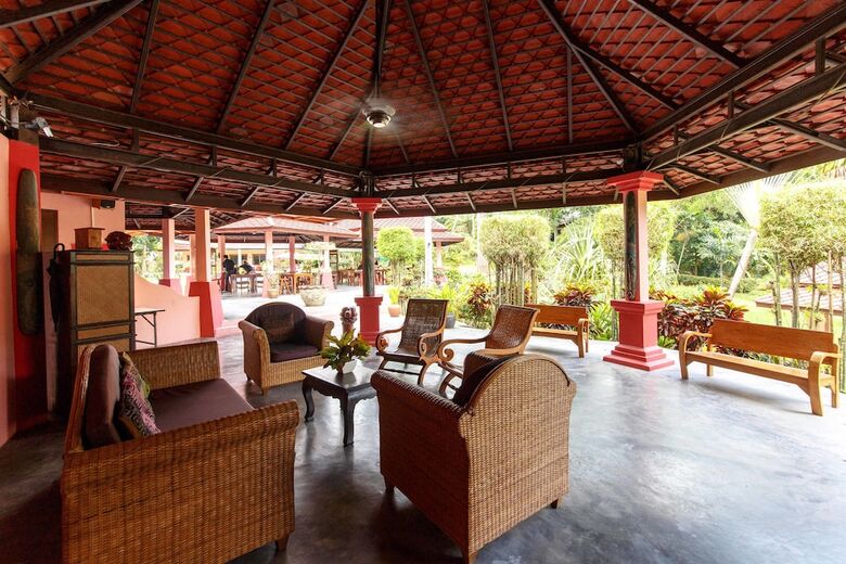 Hotel Marco Polo Resort & Restaurant