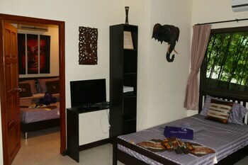 Hotel Baan Sukreep Resort