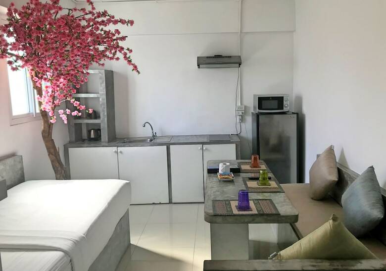 Samui Beach Residence Hotel