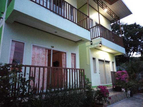 Hostal Samed Thanee