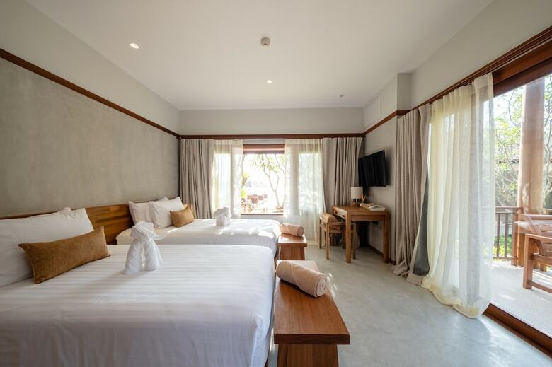 Hotel Banana Fan Sea Resort