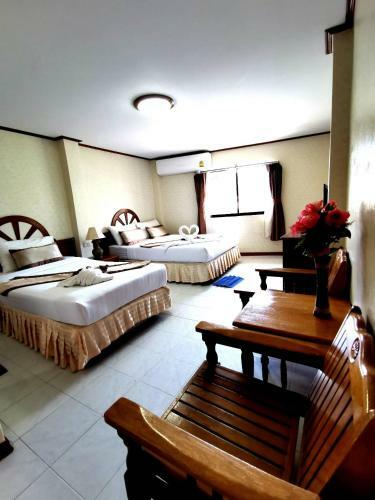 Natacha Hotel