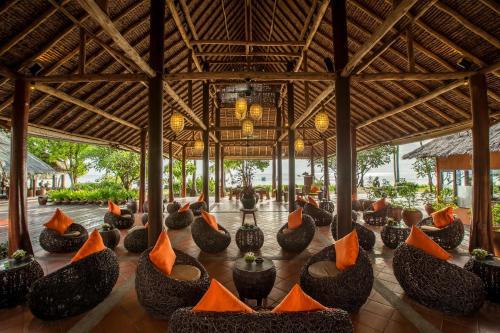 Hotel Phi Phi Island Village Beach Resort