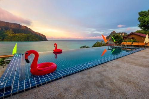 Hotel Phuphaya Seaview Resort