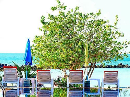 Hotel Poolsawat Villa