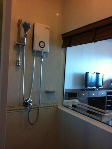 Hotel Poolsawat Villa