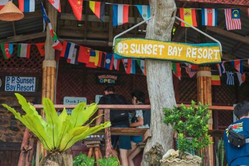 Hotel Phi Phi Sunset Bay Resort