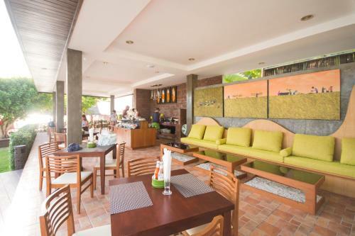Phi Phi Nicebeach Hotel Hip