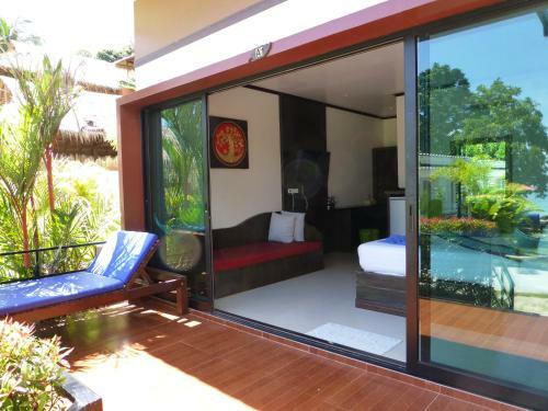 Hotel Kathalee Beach Resort & Spa