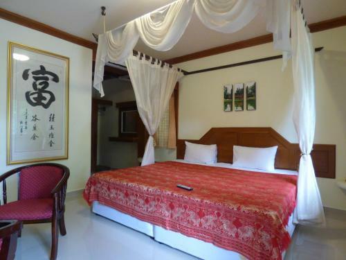 Hotel Samui Beach Resort