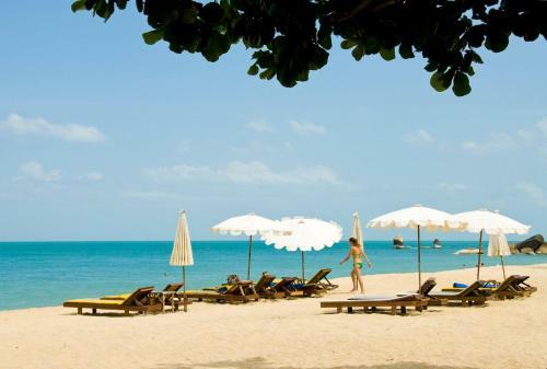 Hotel Samui Beach Resort