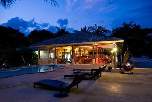 Hotel Samui Beach Resort