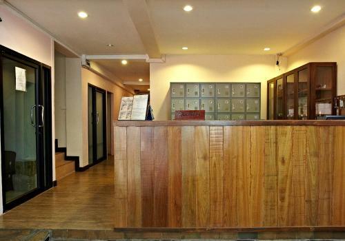 Hotel A And A Guesthouse