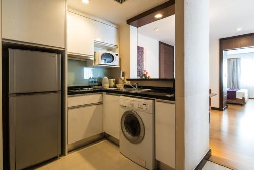 Hotel Legacy Suites Sukhumvit By Compass Hospitality