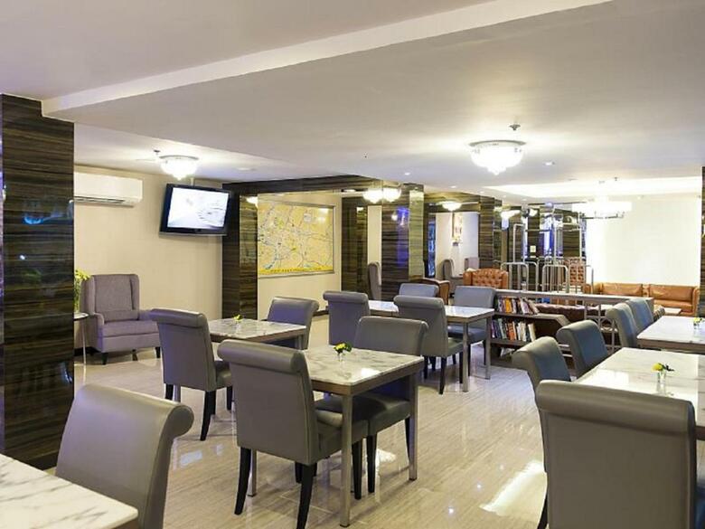 Hotel Aspen Suites Sukhumvit 2 By Compass Hospitality