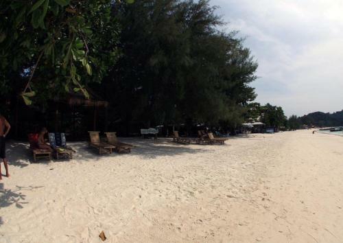 Green View Beach Resort