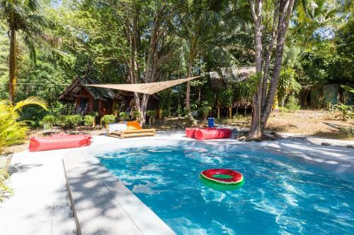 Albergue Asia Backpackers Koh Chang