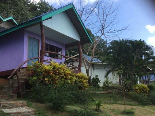 Hostal Sun Smile Beach Koh Jum