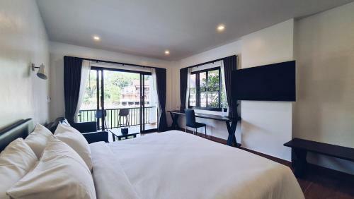 Hostal Baan Rim Nam