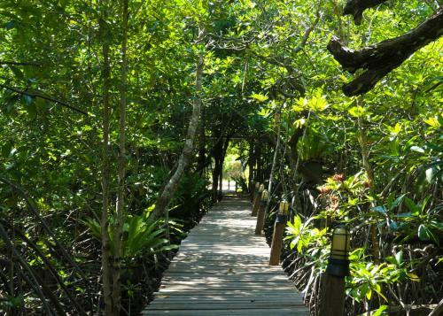 Hostal Baan Rim Nam
