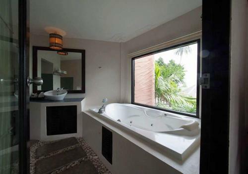 Hotel Samui Cliff View Resort & Spa