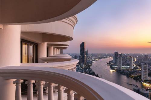 Hotel Tower Club At Lebua