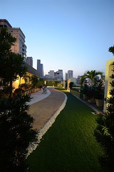Hotel Beverly 33 By Aspira