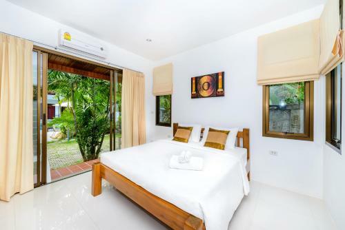 Hotel Baan Phuchalong Bungalow