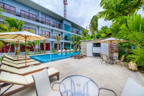 Hotel Baan Phuchalong Bungalow