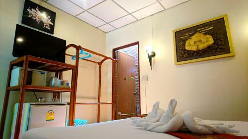 Hostal Macura Resort