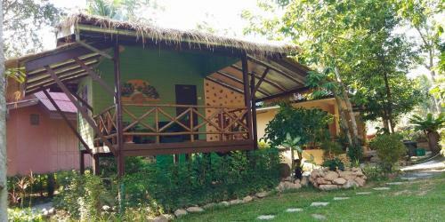 Hostal Macura Resort