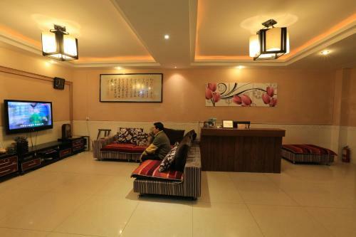 Hostal Fenghuang Ancient City Jiaxing Inn