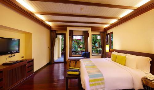 Hotel Chantaramas Resort & Spa
