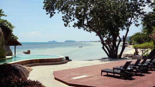 Hotel The Bay Resort & Restaurant