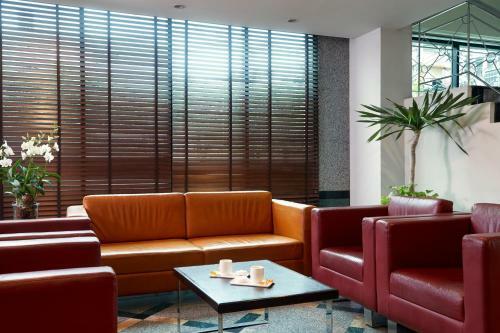 Aparthotel B.u. Place