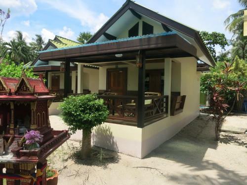 Dewshore Resort