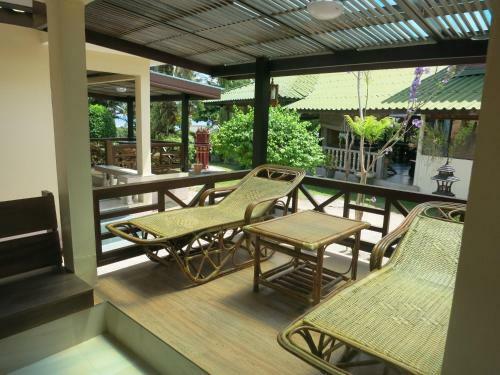 Dewshore Resort