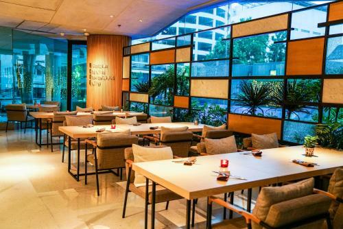 Lit Bangkok Hotel