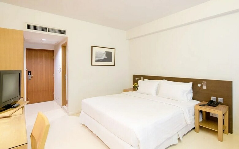 The Residence Rajtaevee Hotel