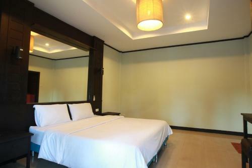 Nice Shot Resort