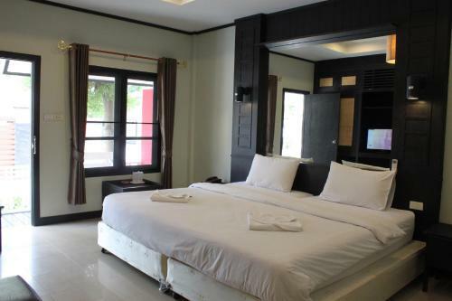 Nice Shot Resort