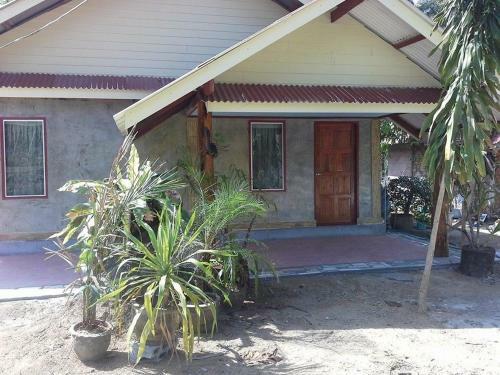 Hotel Racha Sunset Resort