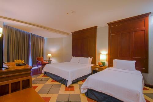 Long Beach Garden Hotel & Spa