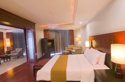 Long Beach Garden Hotel & Spa