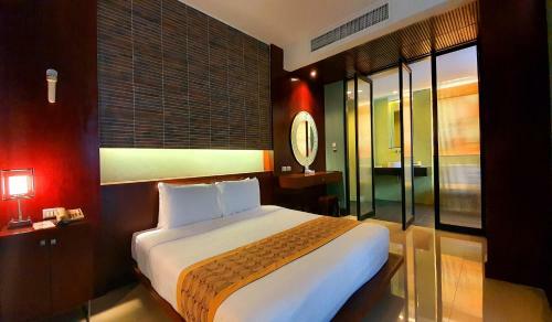 Long Beach Garden Hotel & Spa