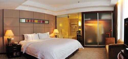 Xiongchu International Hotel
