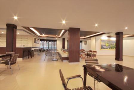 Hotel Paragon Suites Resort