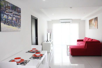 Pratumnak Dream Villa By Pattaya Sunny Rentals
