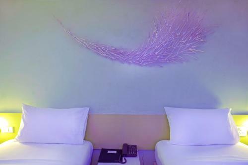 Hotel Holidays Home