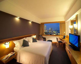 Hotel Furama City Centre